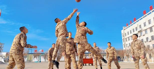 半岛体育平台-球队备战训练力度不减，迎接新挑战