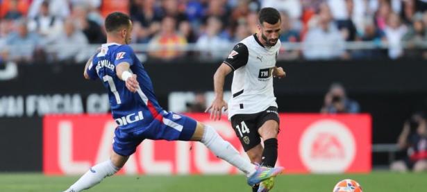 半岛体育教练-瓦伦西亚连胜收获一线生机，冲击欧战席位的简单介绍