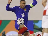 半岛体育在线登录-克罗地亚队准备迎战法国，争取晋级欧洲杯四强的简单介绍