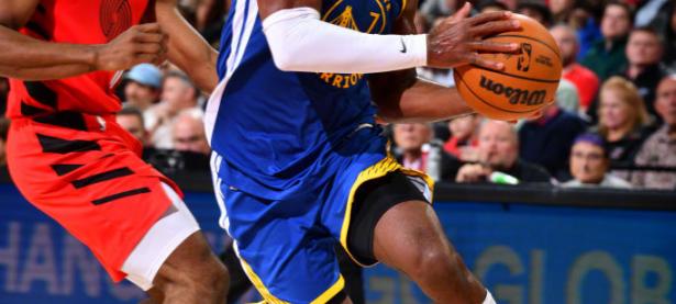 半岛体育地址-勇士半场失分比赛前往胜弗雷破纪录