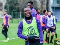 半岛体育娱乐-包含尼斯客场取胜图卢兹，实现三连胜的词条