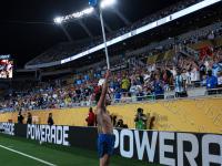 半岛体育教练-包含曼城成功晋级，欧洲赛场再添一巨人的词条