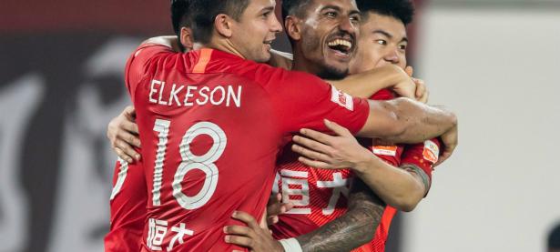 半岛体育竞技-包含深圳佳兆业拼尽全力，冲刺联赛冠军的词条