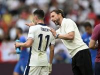 半岛体育官网app-奥兰两球胜英格兰，小组出线前景一片大好的简单介绍