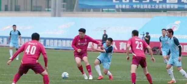 半岛体育教练-关于国内足球一线职业队备战国际国内足球盛事的信息
