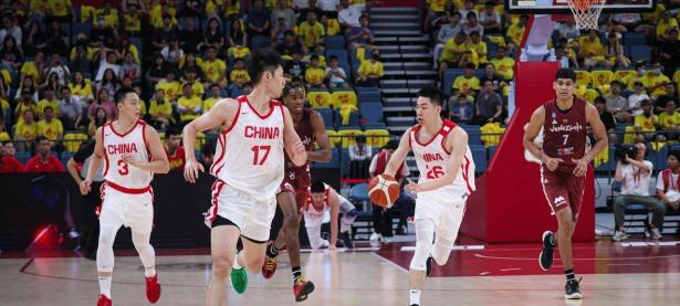 半岛体育网站入口-一场精彩的中国篮球联赛比赛