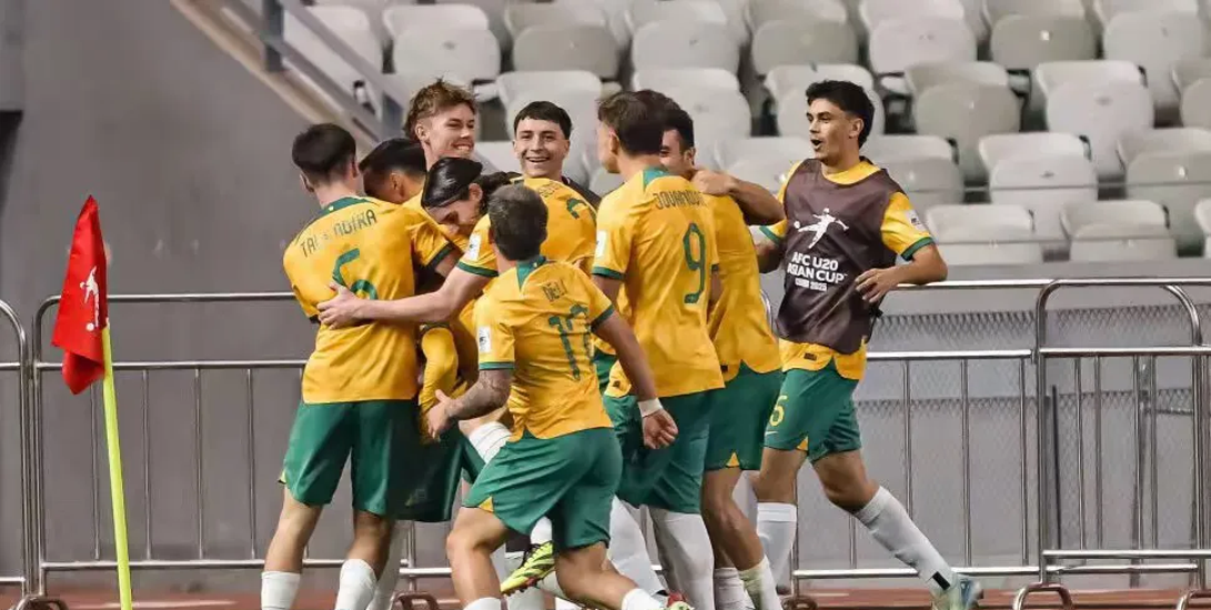 澳大利亚运动员轻松夺冠，实力无人能敌