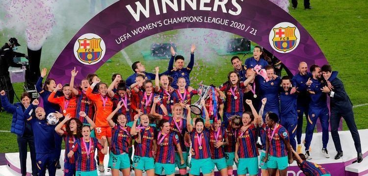 包含波兰进攻齐爆发，欧冠多生加冕新星的词条