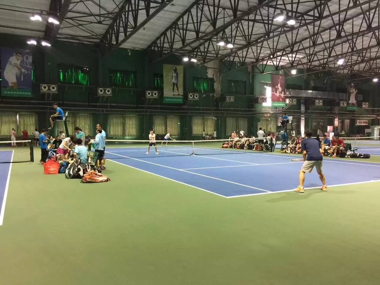 网球比赛延期举办篮球风头遨飞
