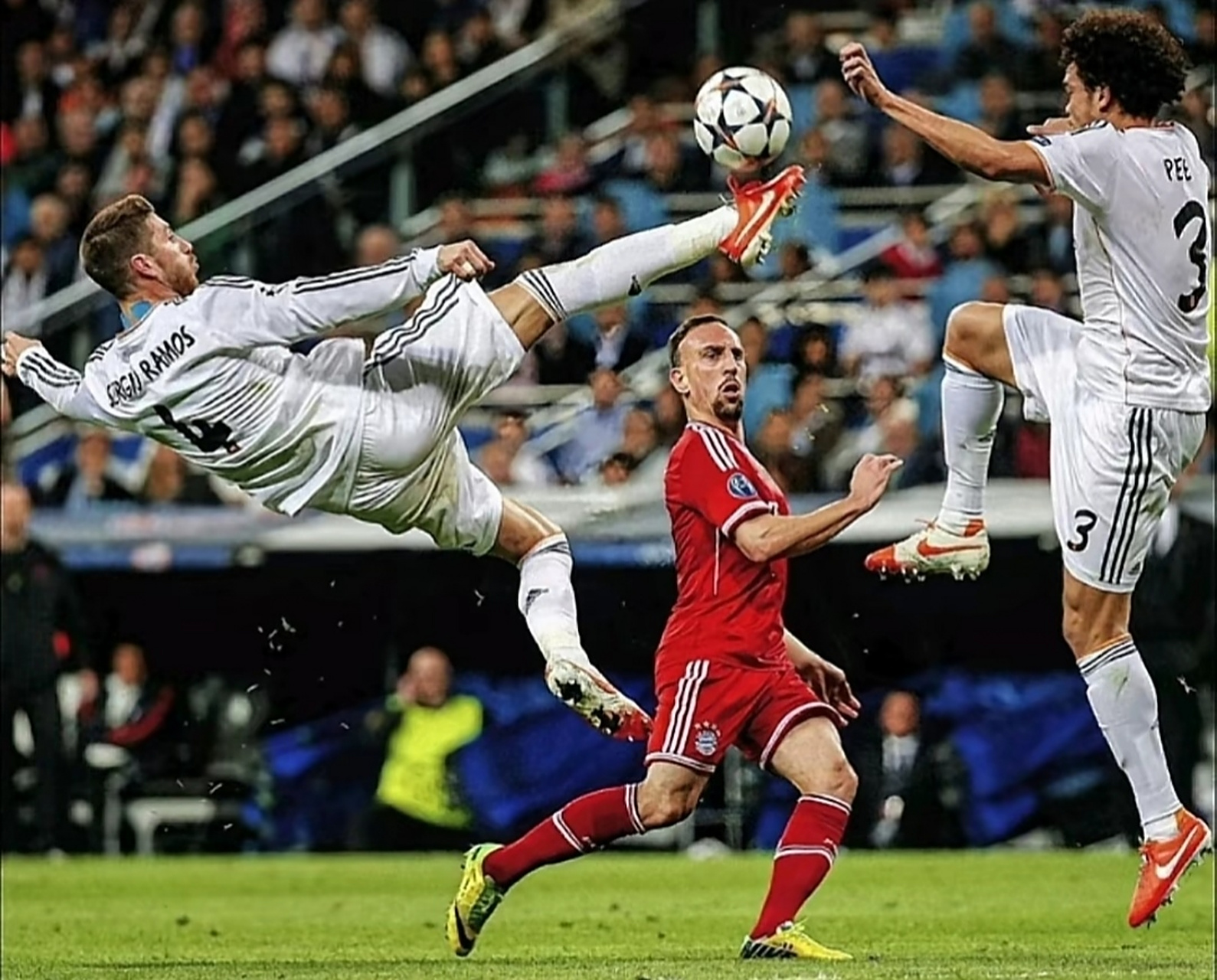 解析：拜仁锋芒毕露，欧冠赛场无人能敌的简单介绍