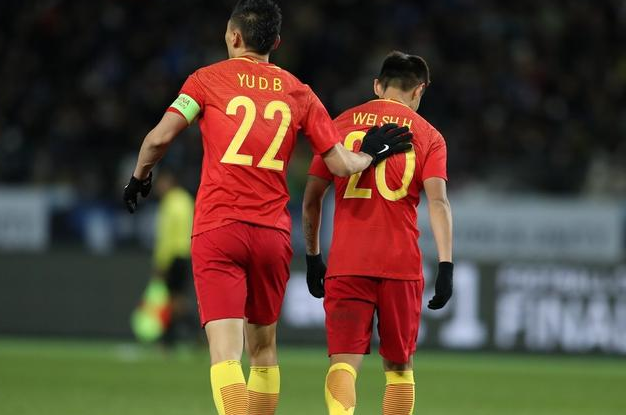 后期攻势猛烈，逼平对手险胜关键