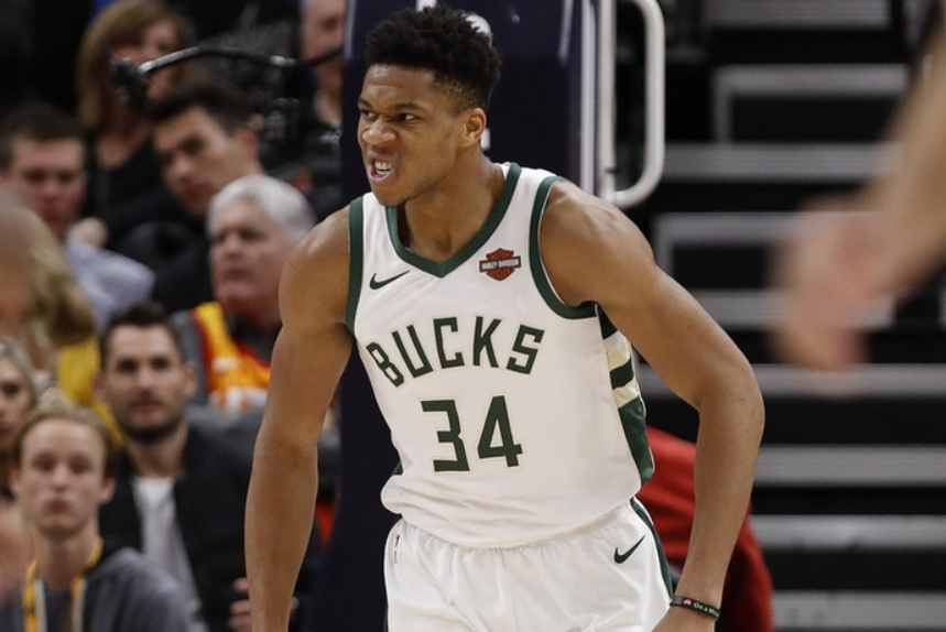 雄鹿队实现大逆转，时隔多年再次登顶