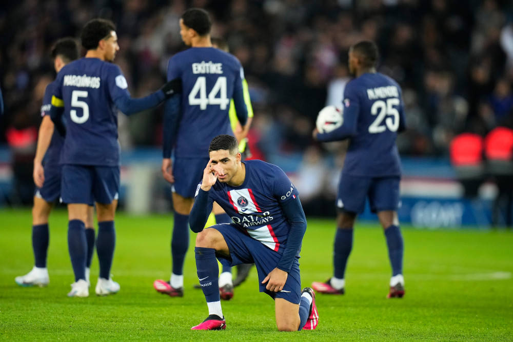 巴黎圣日耳曼客场大胜锁定胜局