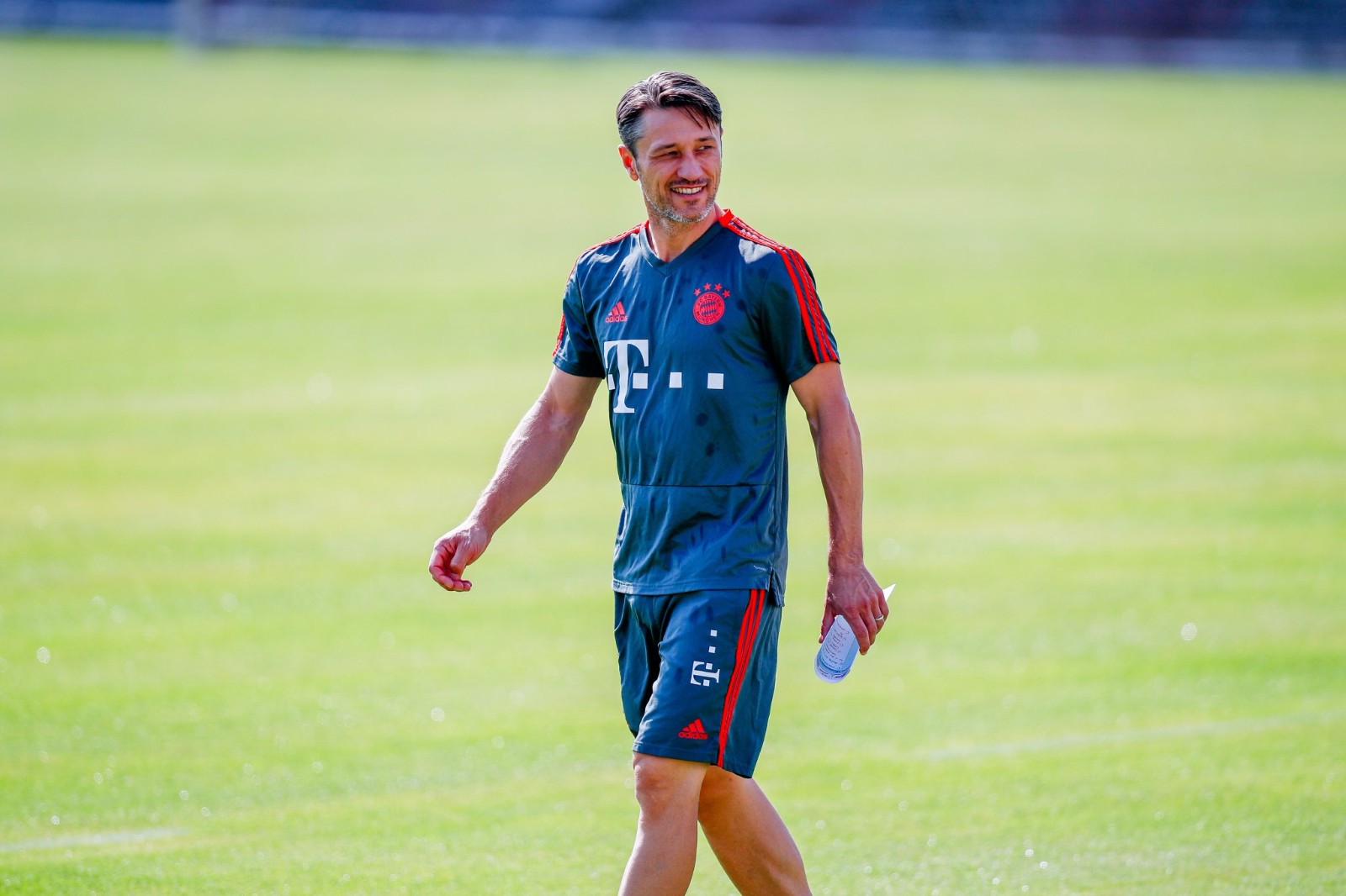 霍芬海姆聚焦训练，备战重要比赛的简单介绍