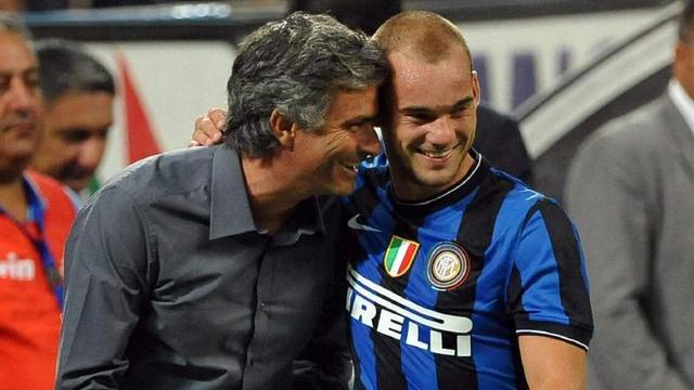 包含魔笛建功巴萨晋级淘汰赛对手待定的词条