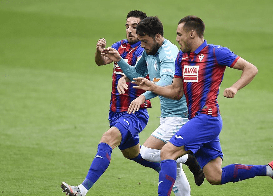 关于埃瓦尔主场击败桑坦德，豪取三分的信息