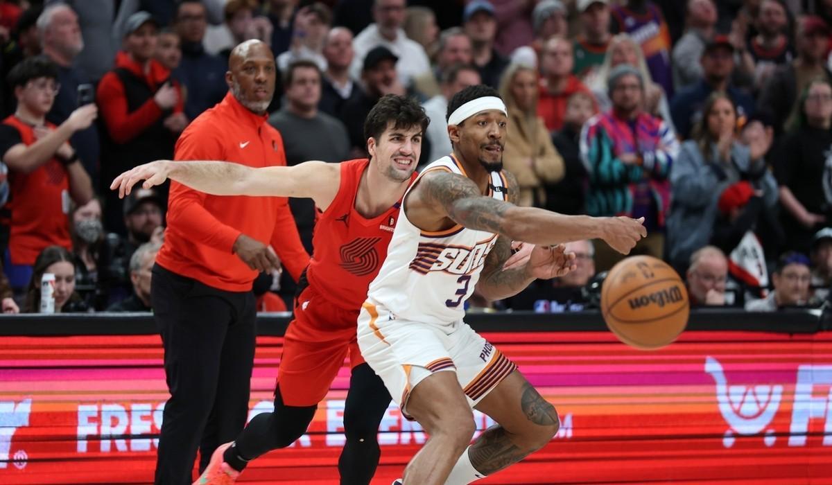 关于开拓者精彩发挥，轻取比赛胜利的信息