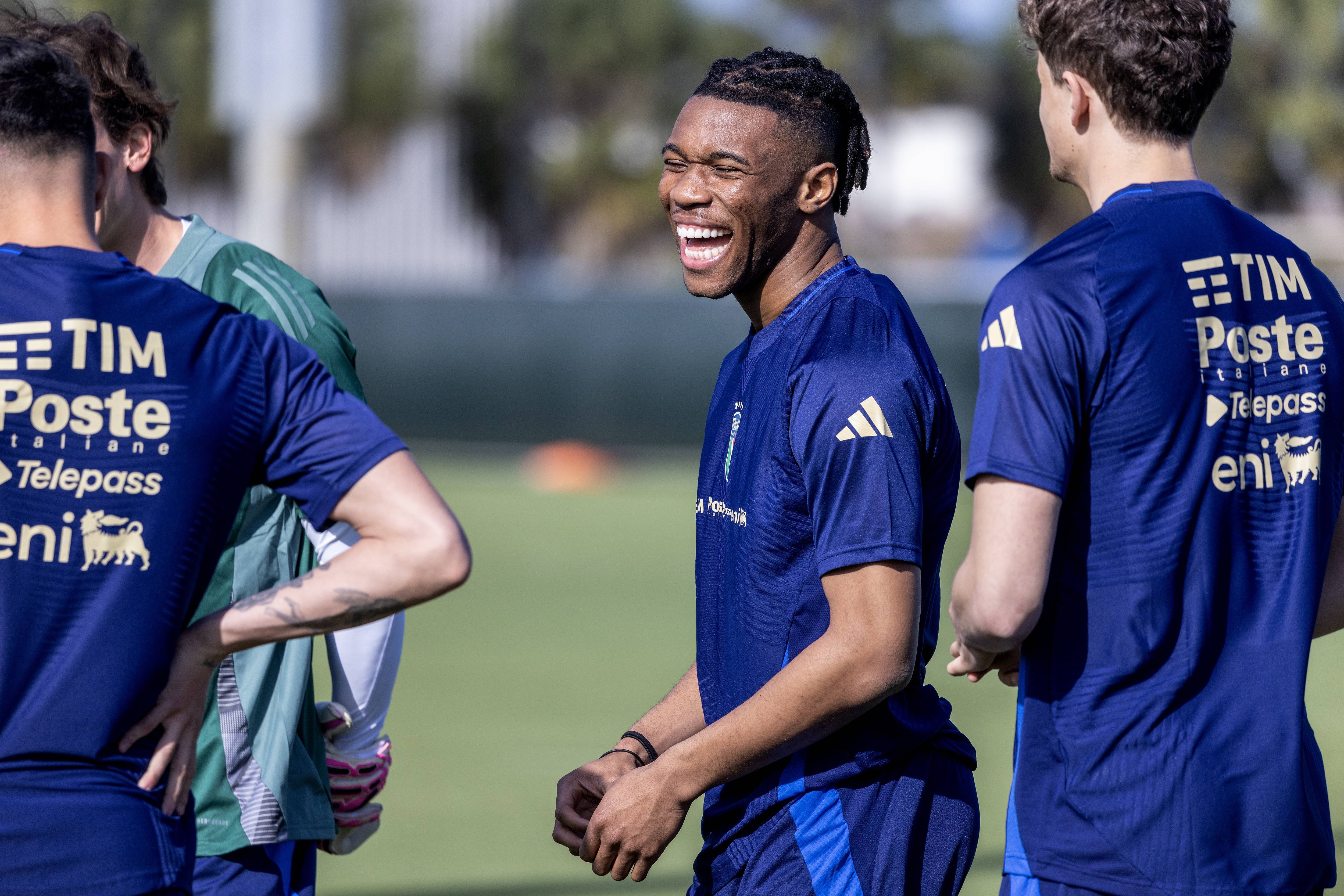 意大利足球赛场上的最新训练情况