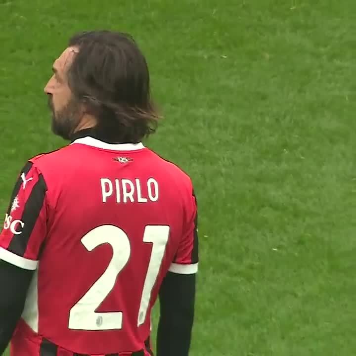 意大利前锋完成经典帽子戏法