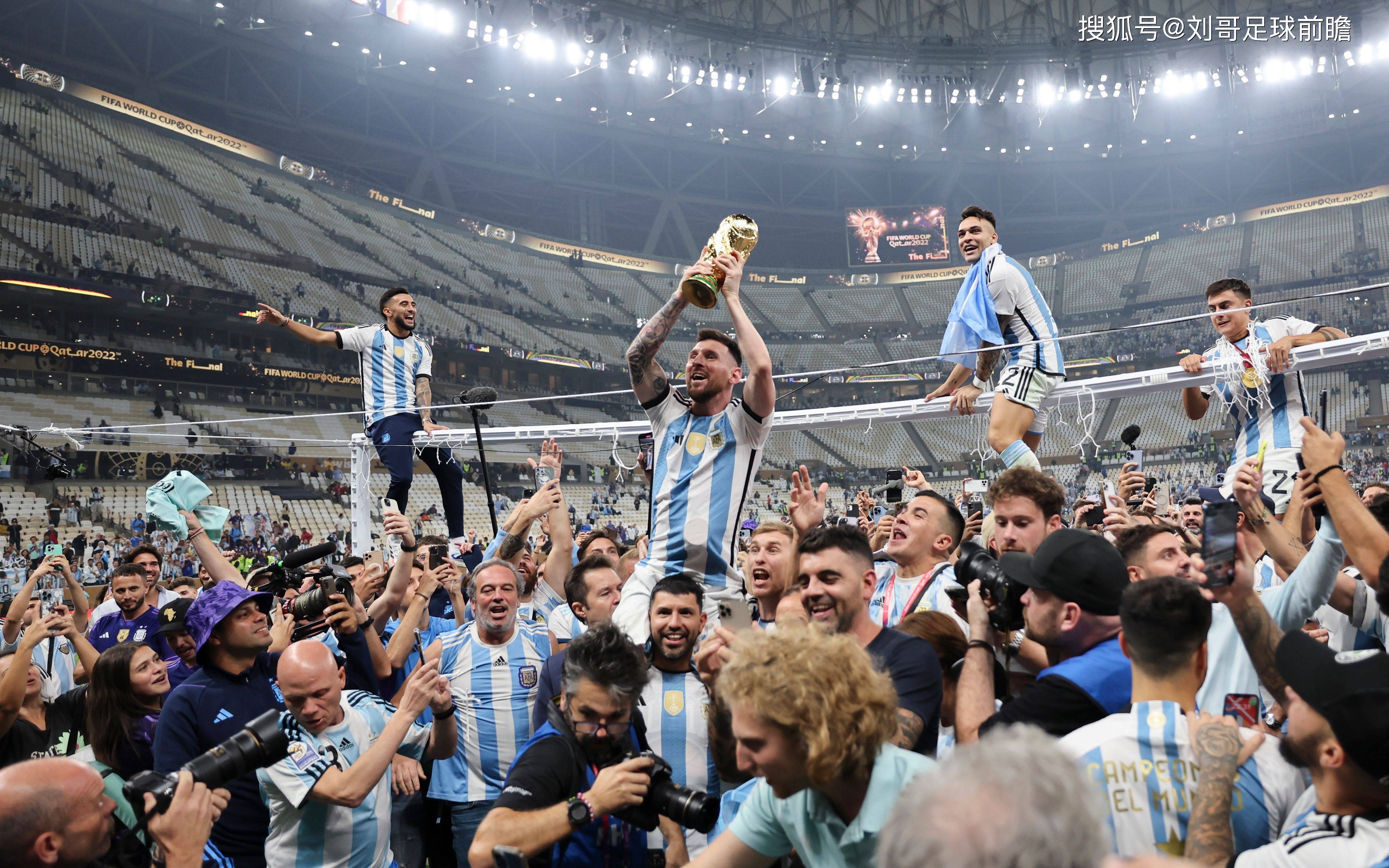 包含世界杯预选赛：激烈竞争引人入胜的词条