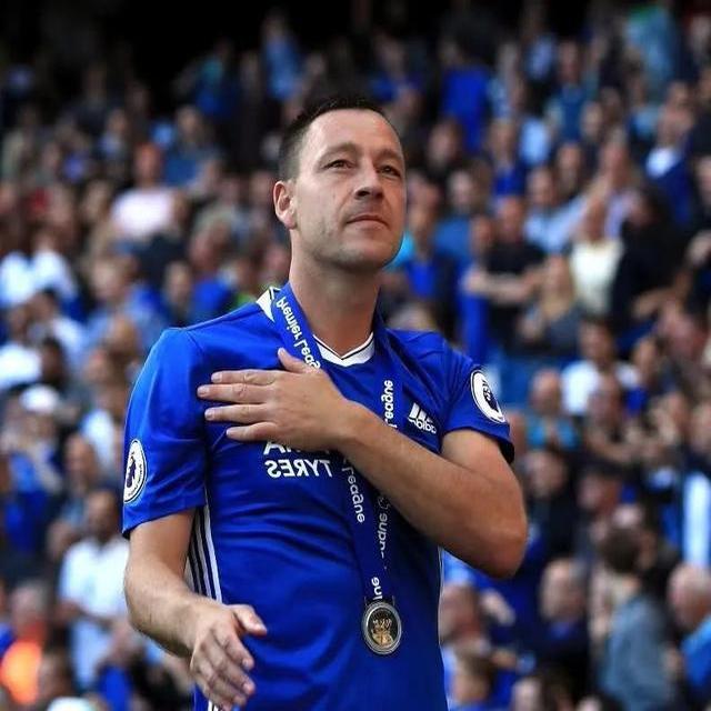 切尔西青训中场出道，备受球迷期待的简单介绍