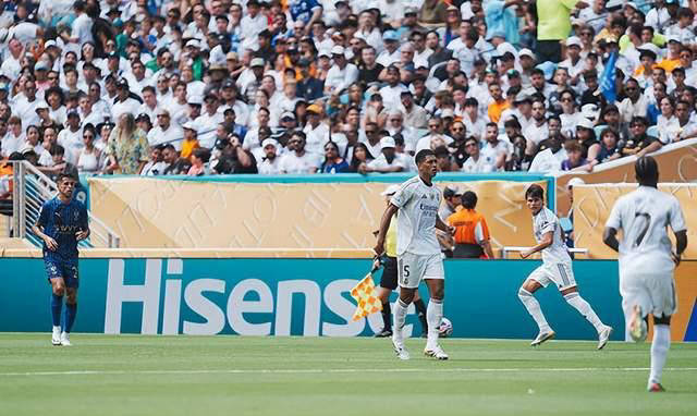 皇家马德里主场豪取胜利，连胜气势如虹