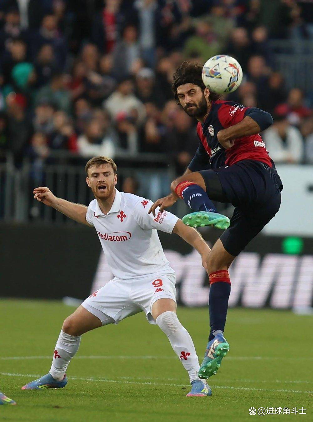 包含佛罗伦萨客场不敌桑普多利亚的词条