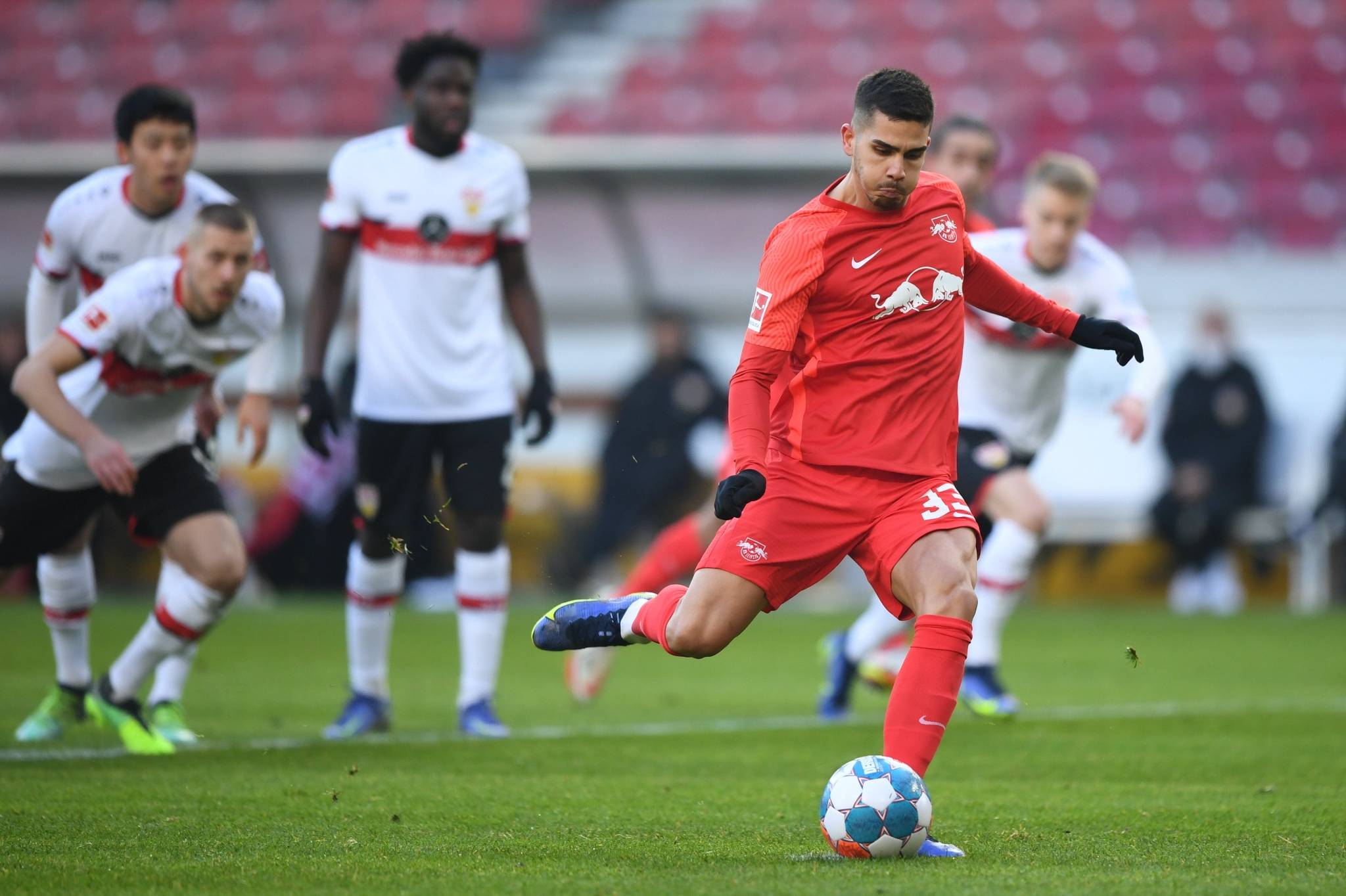 莱比锡红牛战力大爆发疯狂进攻的简单介绍