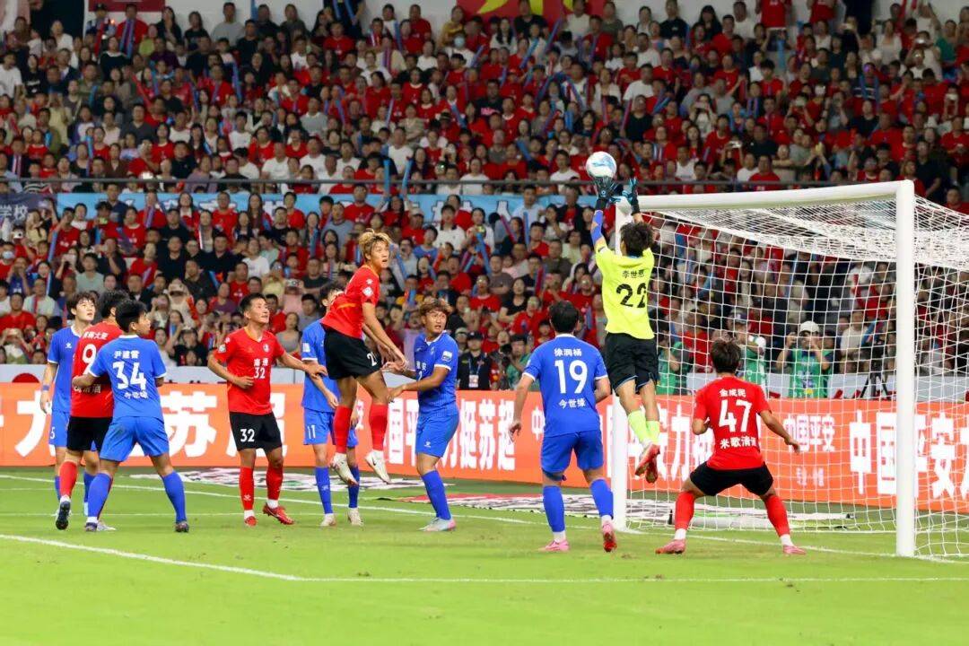 包含热情拼搏不止！欧洲预选赛赛况更新的词条