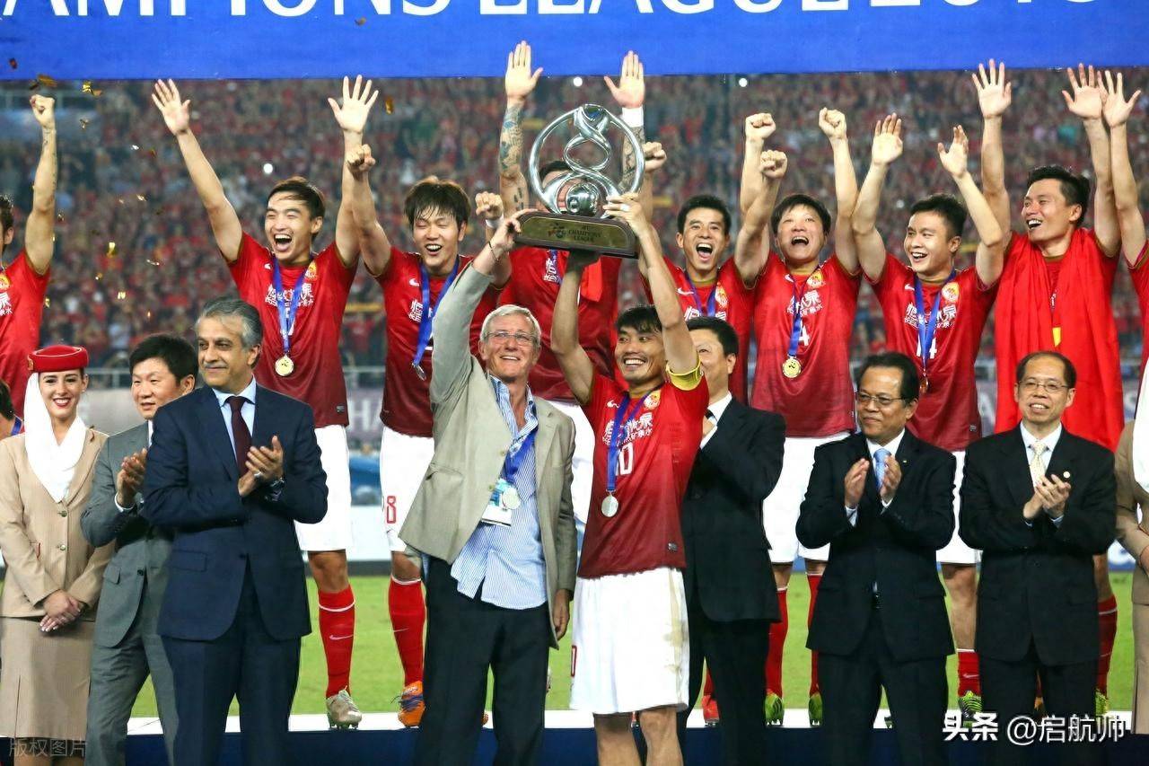 上港主场大胜,重回争冠赛场 上港主场大胜,重回争冠赛场