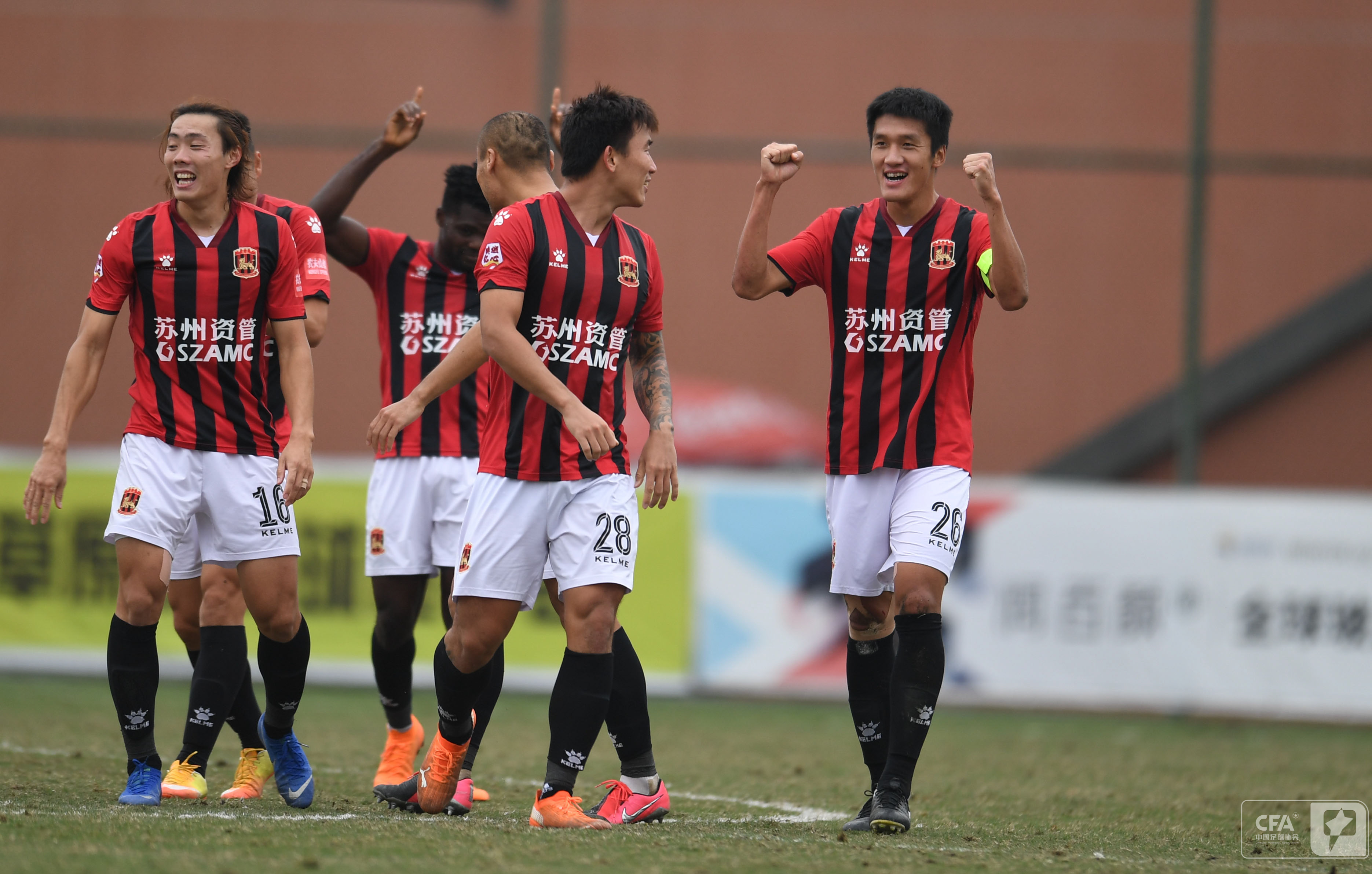 包含内蒙古中优客场战胜实力强大的对手，实现逆转的词条